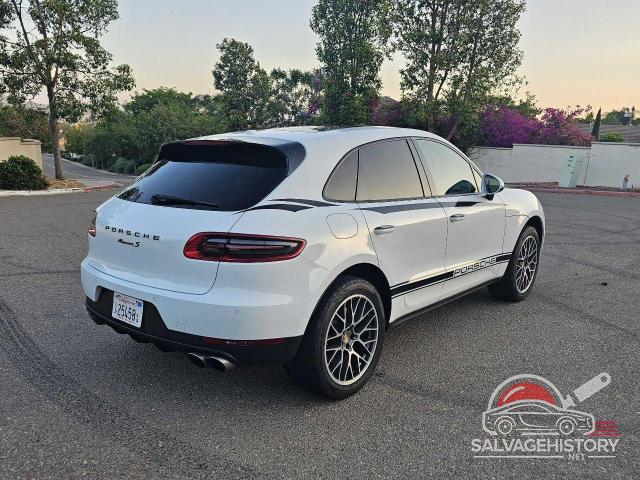 WP1AB2A59GLB46733 2016 PORSCHE MACAN photo no. 4