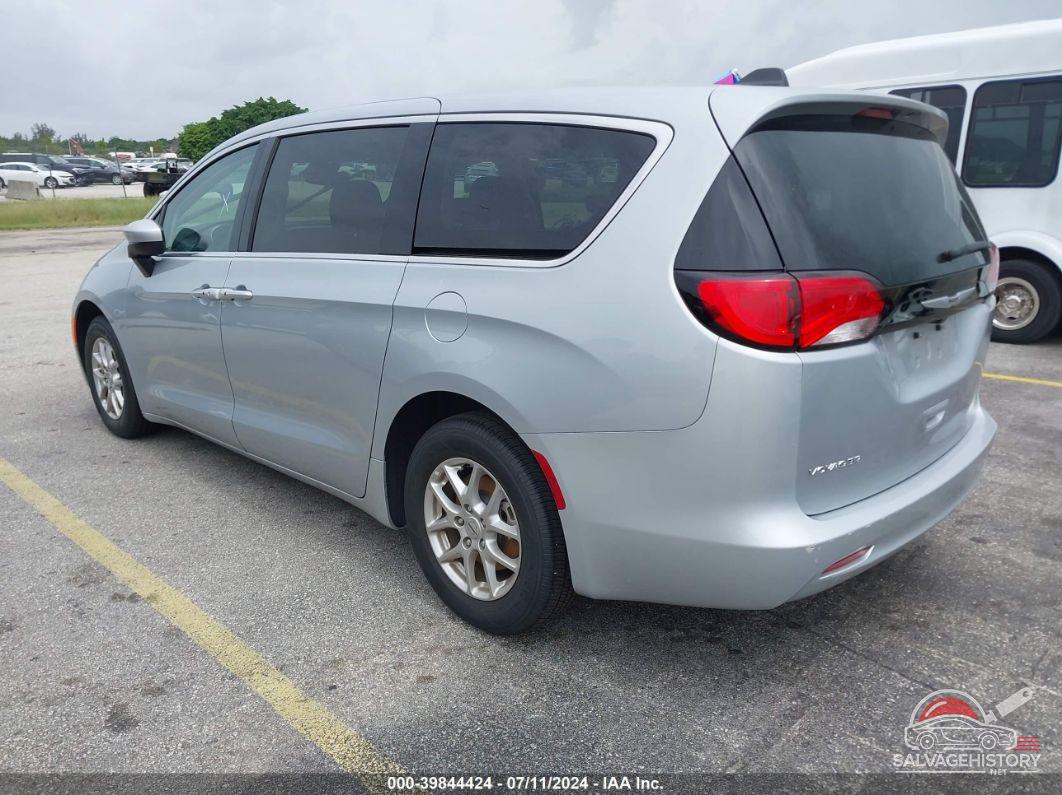 2C4RC1CG6PR621806 2023 CHRYSLER VOYAGER photo no. 3