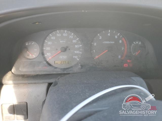 1N6ED27T4YC300265 2000 NISSAN FRONTIER photo no. 9