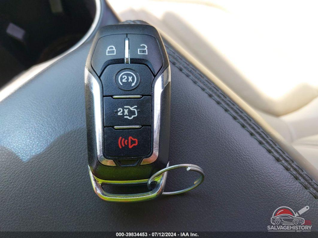 2LMPJ8LP2HBL10549 2017 LINCOLN MKX photo no. 11