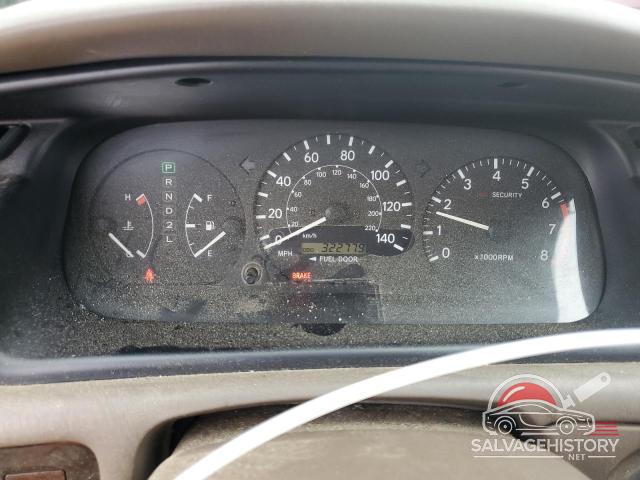 4T1BF28K3YU114602 2000 TOYOTA CAMRY photo no. 9