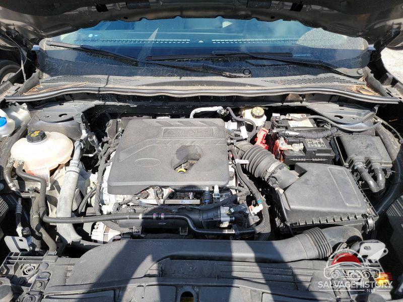 1FMCU9G68LUA83055 2020 FORD ESCAPE photo no. 4