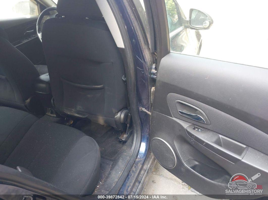 1G1PF5S92B7126014 2011 CHEVROLET CRUZE photo no. 8