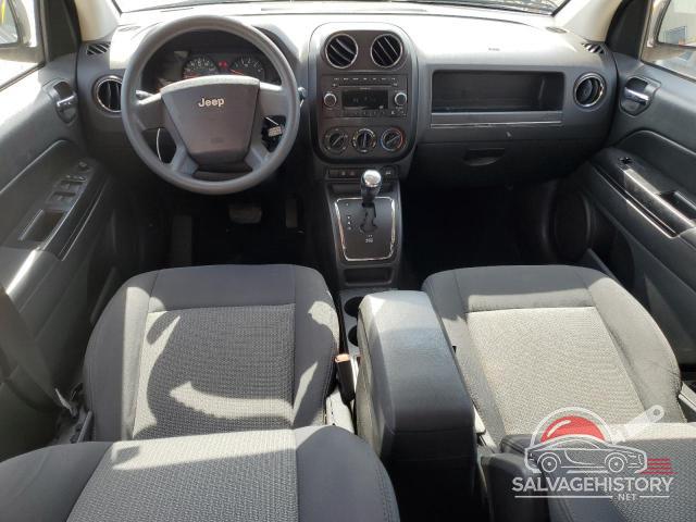 1J4FT47B09D117335 2009 JEEP COMPASS photo no. 8