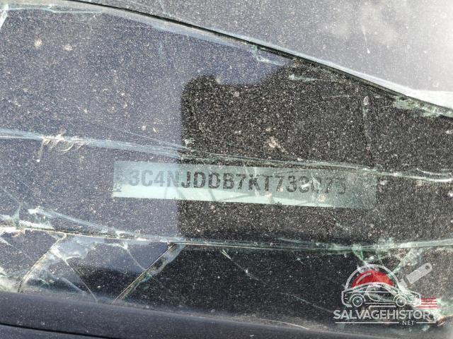 3C4NJDDB7KT733075 2019 JEEP COMPASS photo no. 14