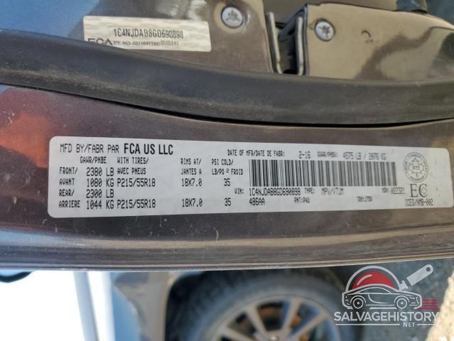 1C4NJDAB8GD690898 2016 JEEP COMPASS photo no. 13