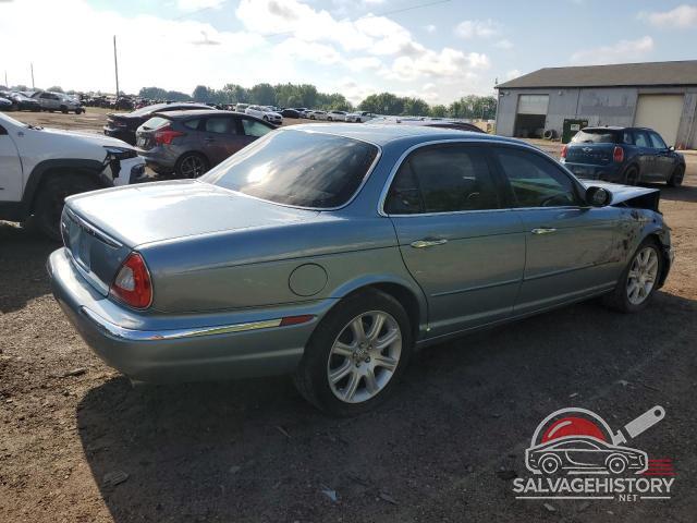 SAJWA71C04SG25554 2004 JAGUAR XJ8 photo no. 3