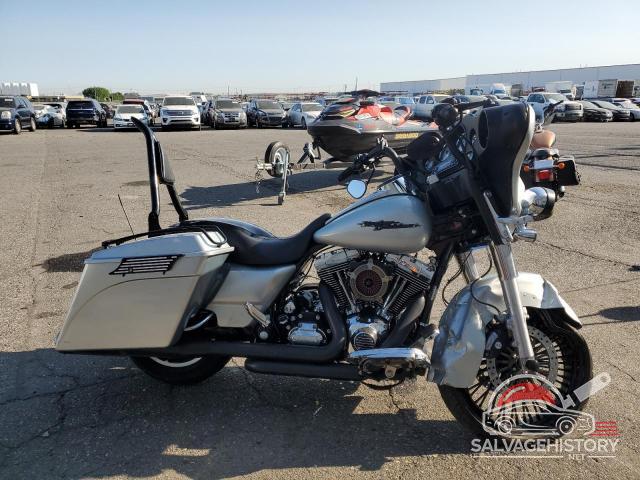 1HD1KB410AB646639 2010 HARLEY-DAVIDSON FL photo no. 3