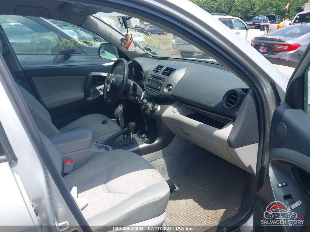 2T3BF4DVXCW217527 2012 TOYOTA RAV4 photo no. 5