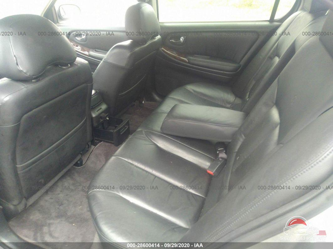 JNKCA31A3YT118037 2000 INFINITI I30 photo no. 8