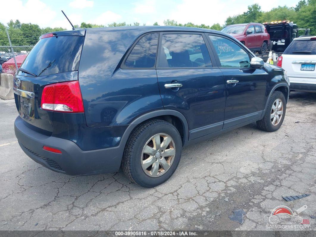 5XYKT3A14DG375706 2013 KIA SORENTO photo no. 4
