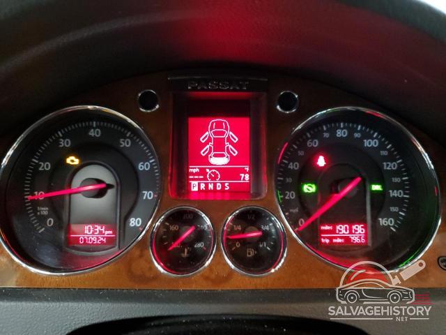 WVWEK73CX8E185543 2008 VOLKSWAGEN PASSAT photo no. 9
