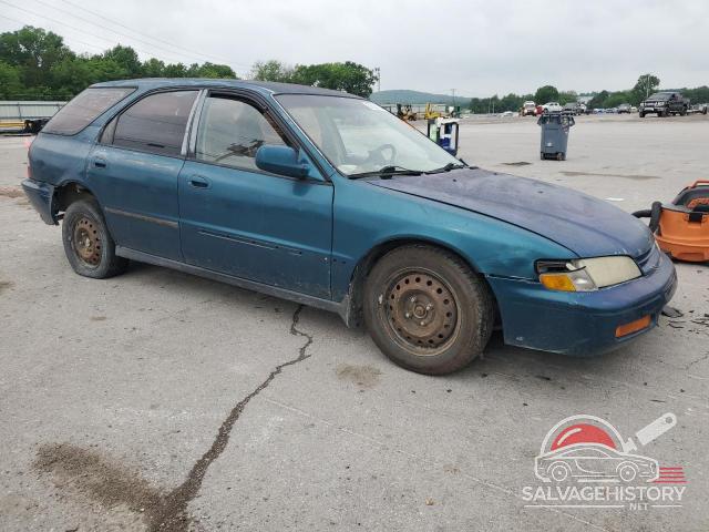 1HGCE1825SA012055 1995 HONDA ACCORD photo no. 4