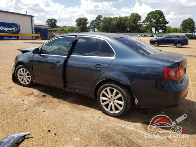 3VWRF71K75M627570 2005 VOLKSWAGEN JETTA photo no. 2
