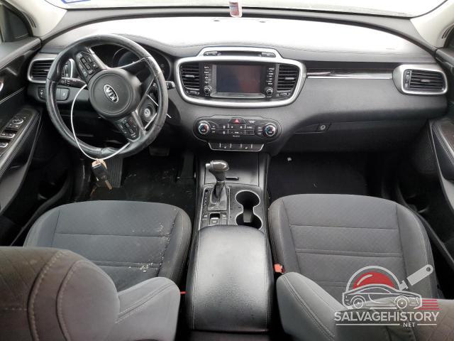5XYPG4A37HG241280 2017 KIA SORENTO photo no. 8