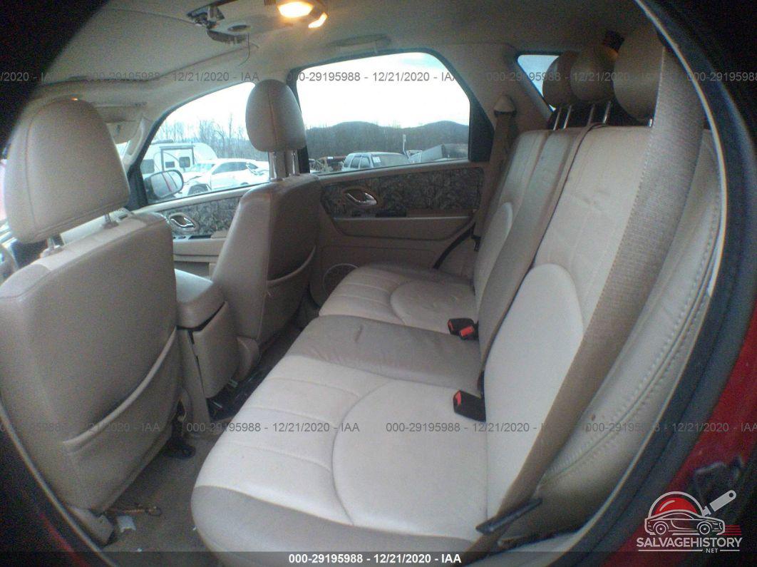 4M2YU561X5DJ23660 2005 MERCURY MARINER photo no. 8