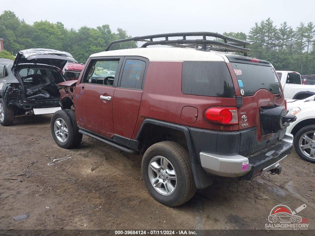 JTEBU4BF0BK111737 2011 TOYOTA FJ CRUISER photo no. 3