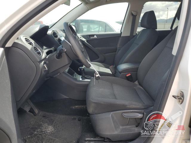 WVGBV7AX7BW001267 2011 VOLKSWAGEN TIGUAN photo no. 7