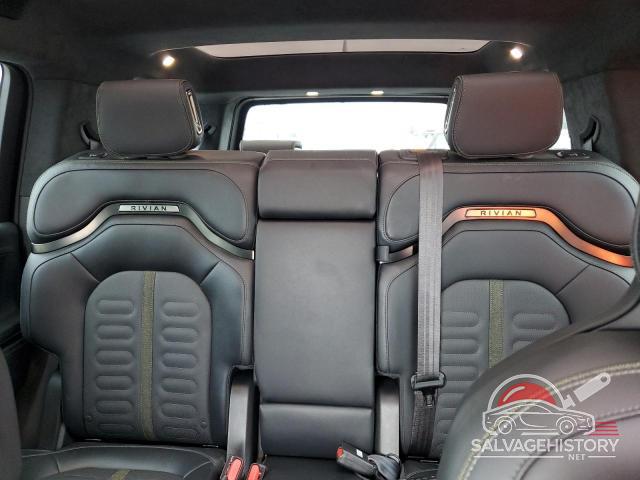 7PDSGBBAXRN037135 2024 RIVIAN RIS photo no. 10