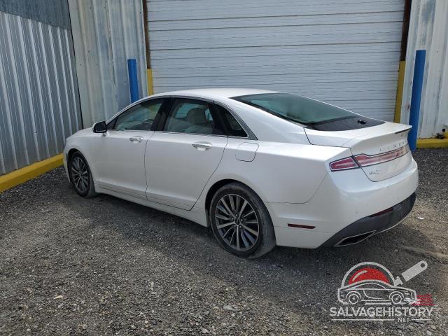 3LN6L5C95HR625249 2017 LINCOLN MKZ photo no. 2