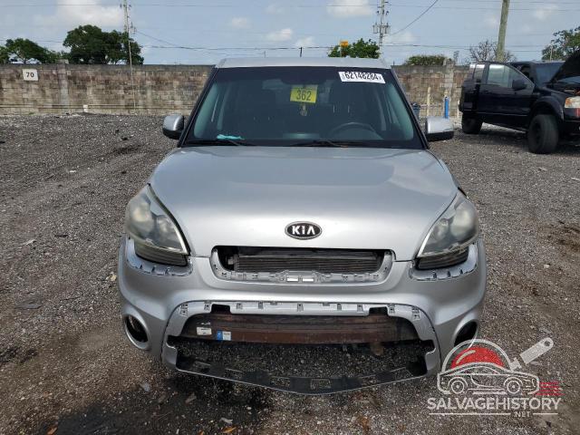 KNDJT2A69D7523668 2013 KIA SOUL photo no. 5