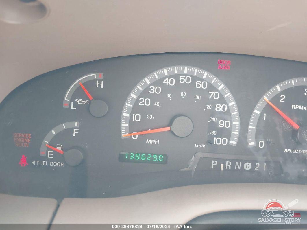 1FTZX17211KA51223 2001 FORD F150 photo no. 7
