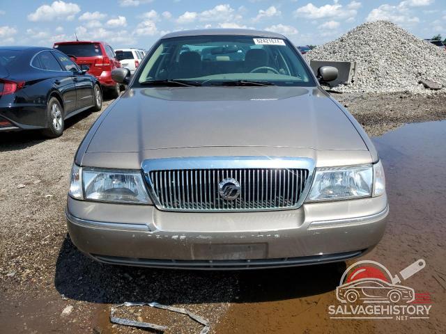 2MEFM74W44X679993 2004 MERCURY GRMARQUIS photo no. 5