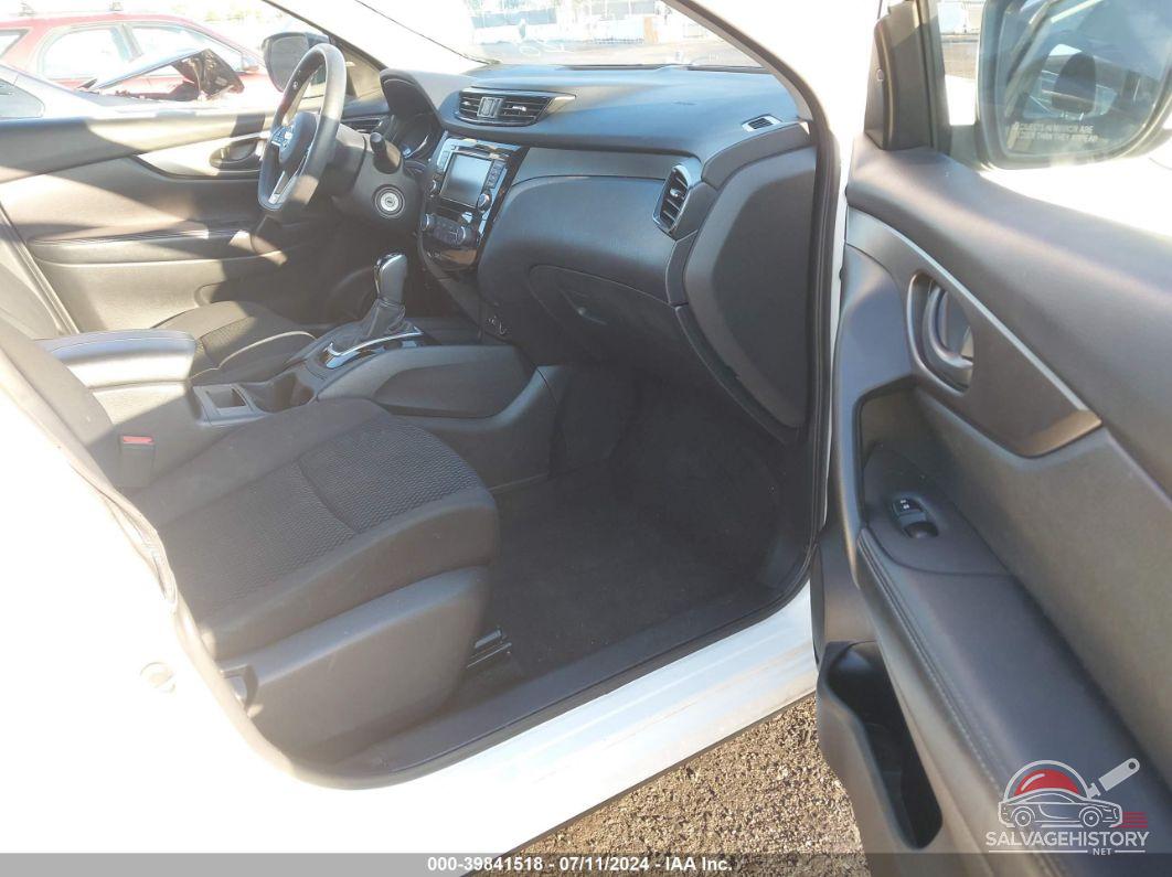 JN1BJ1CP2KW223762 2019 NISSAN ROGUE SPORT photo no. 5