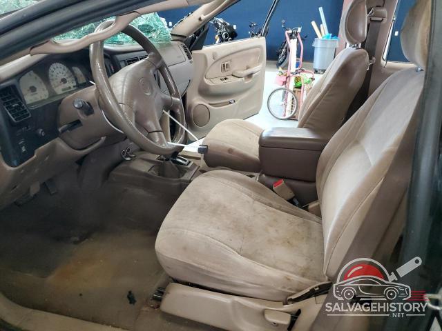5TEWN72N12Z083440 2002 TOYOTA TACOMA photo no. 7