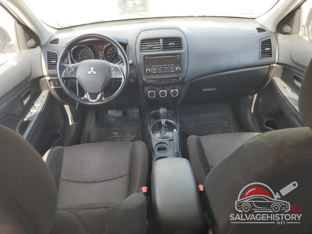 JA4AP3AU2HZ002725 2017 MITSUBISHI OUTLANDER photo no. 8
