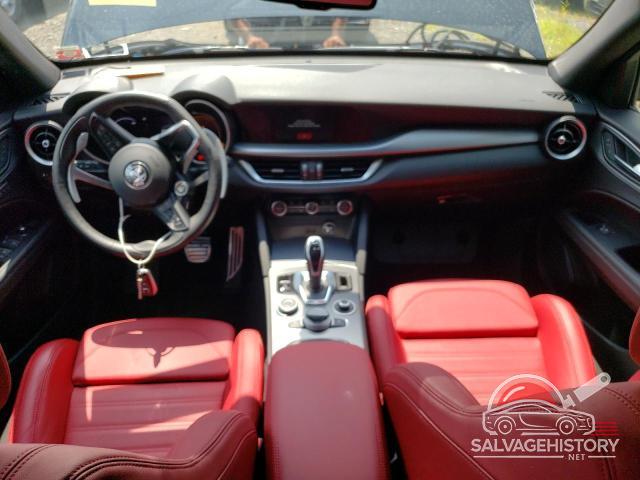 ZASPAKBNXR7D76510 2024 ALFA ROMEO STELVIO photo no. 8