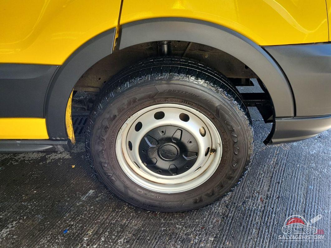 1FTKR3XM0GKB35129 2016 FORD TRANSIT-250 photo no. 17