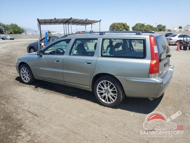 YV1SW592X72632120 2007 VOLVO V70 photo no. 2