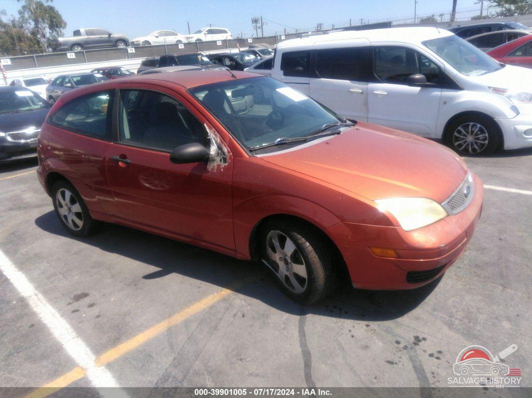 3FAFP31N95R157203 2005 FORD FOCUS photo no. 3