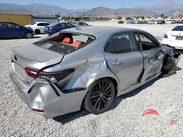 4T1K61AK5NU012962 2022 TOYOTA CAMRY photo no. 3