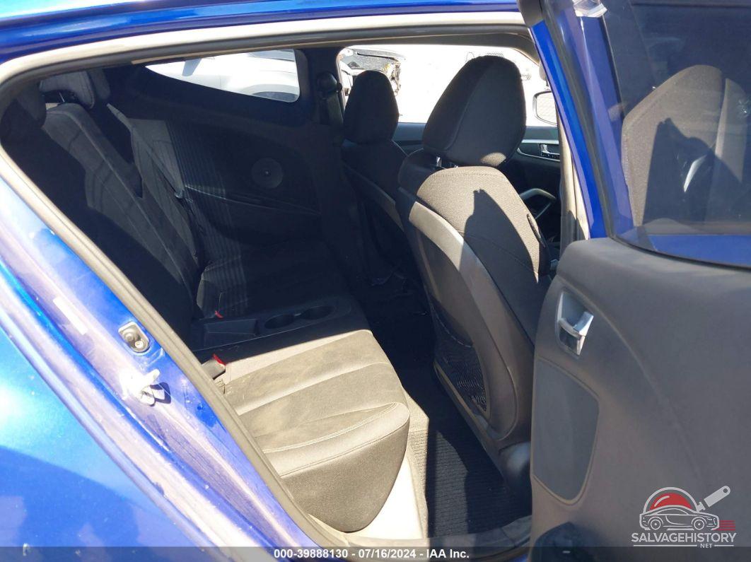 KMHTC6AD8CU033443 2012 HYUNDAI VELOSTER photo no. 8