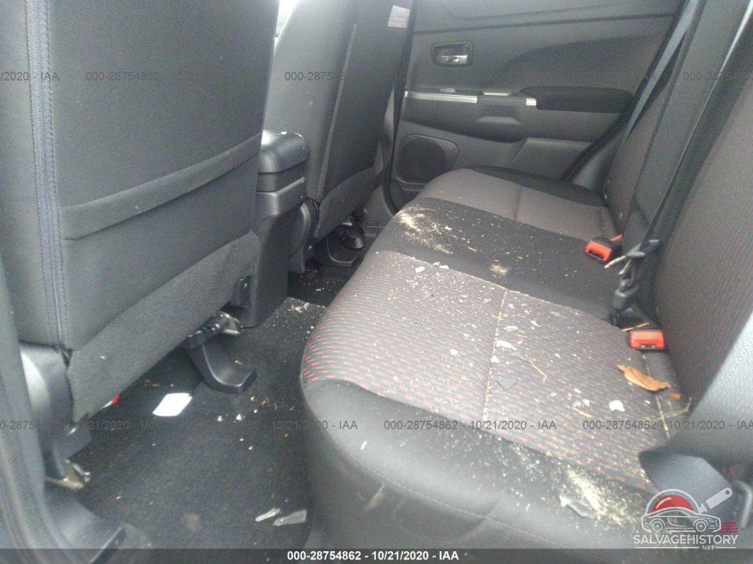 JA4AP3AU2JZ014458 2018 MITSUBISHI OUTLANDER SPORT photo no. 8
