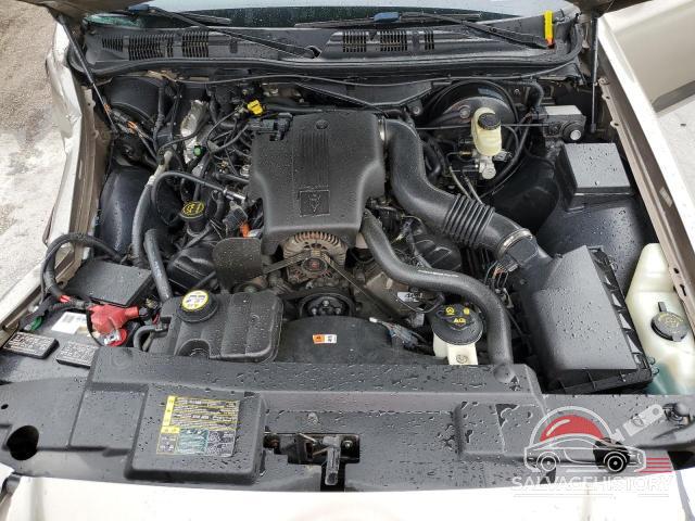 2FAFP73W04X150489 2004 FORD CROWN VIC photo no. 11