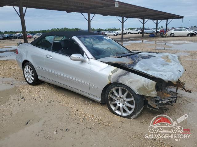 WDBTK56G97T083962 2007 MERCEDES-BENZ CLK-CLASS photo no. 4
