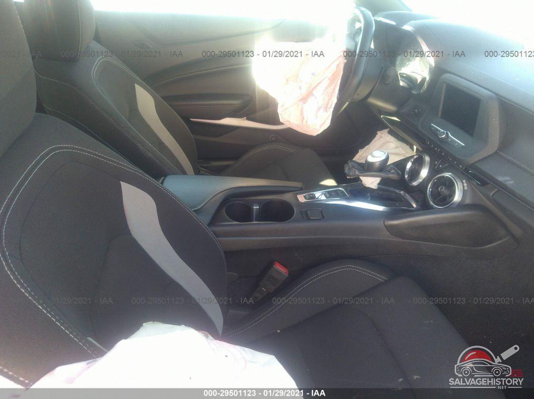 1G1FB3DX8L0123541 2020 CHEVROLET CAMARO photo no. 5