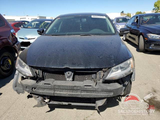 3VWD17AJ2EM390003 2014 VOLKSWAGEN JETTA photo no. 5