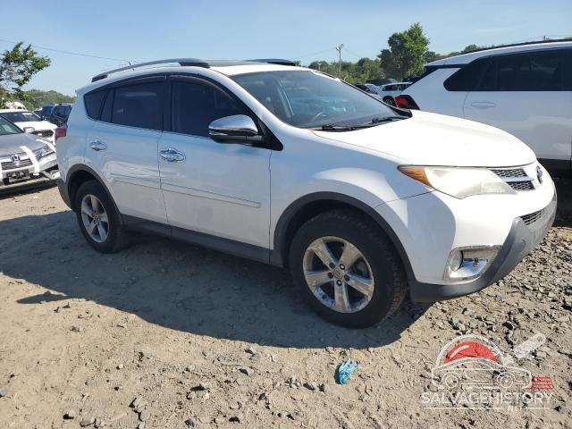 2T3RFREV8DW121505 2013 TOYOTA RAV4 photo no. 4