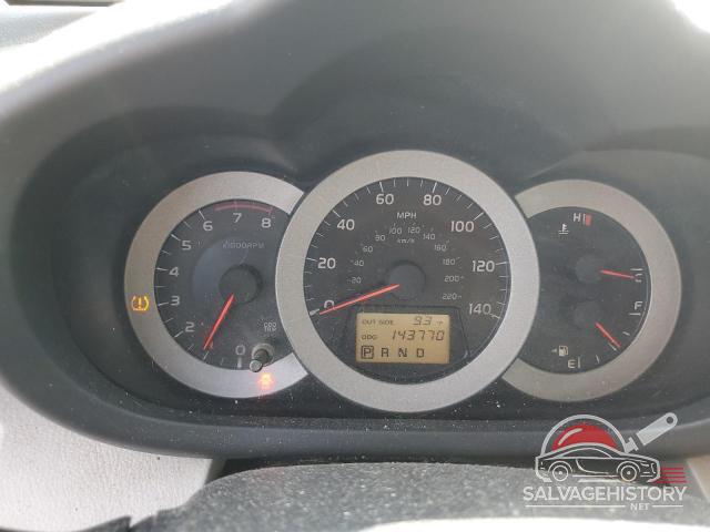 JTMBD31V786058690 2008 TOYOTA RAV4 photo no. 9