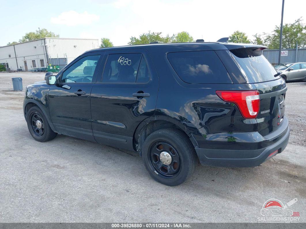 1FM5K8AR5JGC42847 2018 FORD POLICE INTERCEPTOR UTILITY photo no. 3