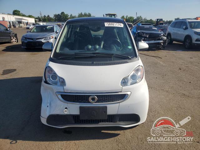 WMEEJ3BAXDK653425 2013 SMART FORTWO photo no. 5