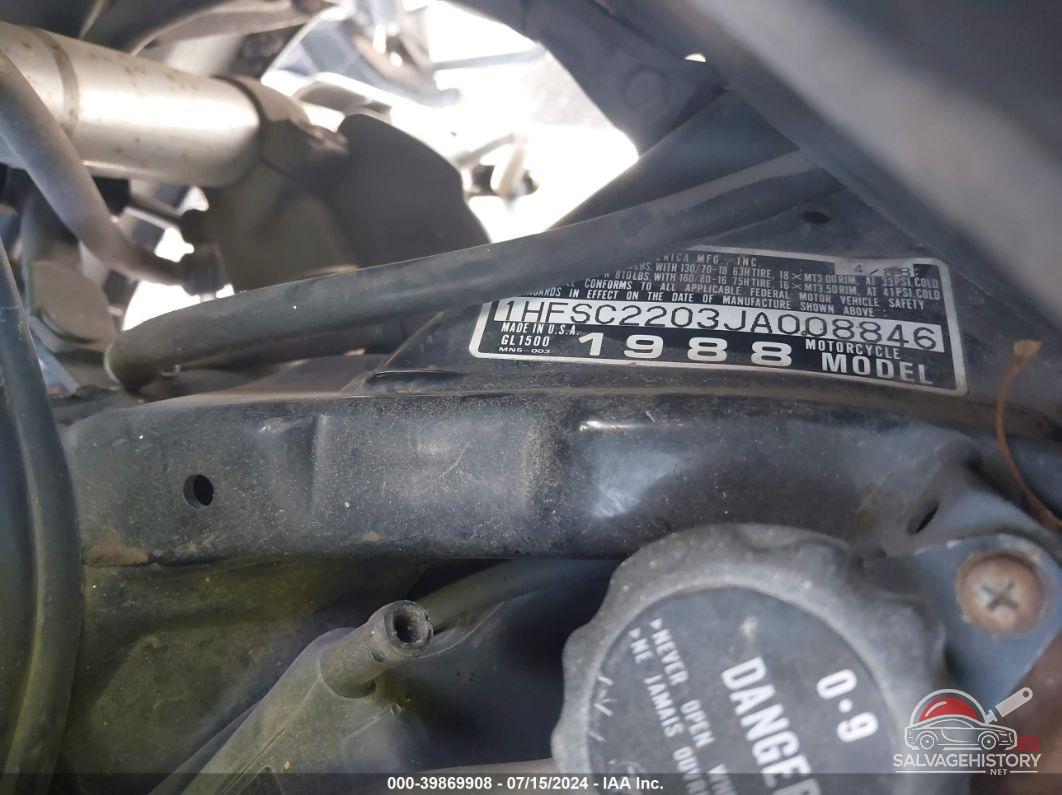 1HFSC2203JA008846 1988 HONDA GL1500 photo no. 10