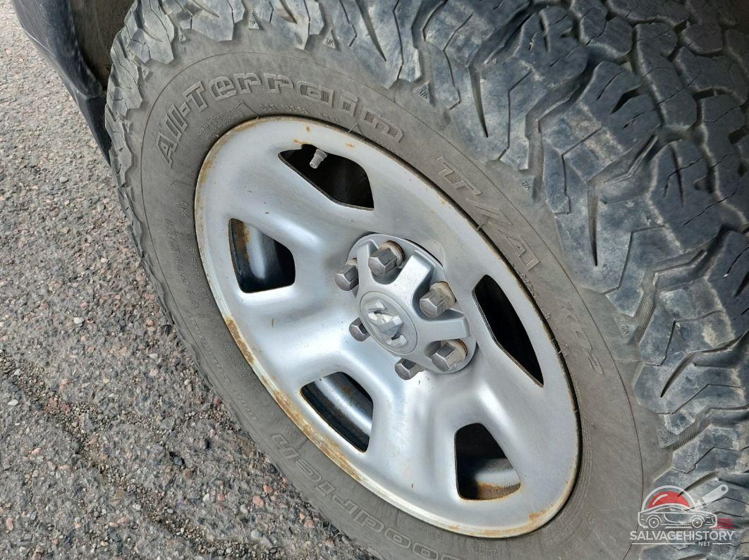 1C6RRFCG9LN354591 2020 RAM 1500 photo no. 2