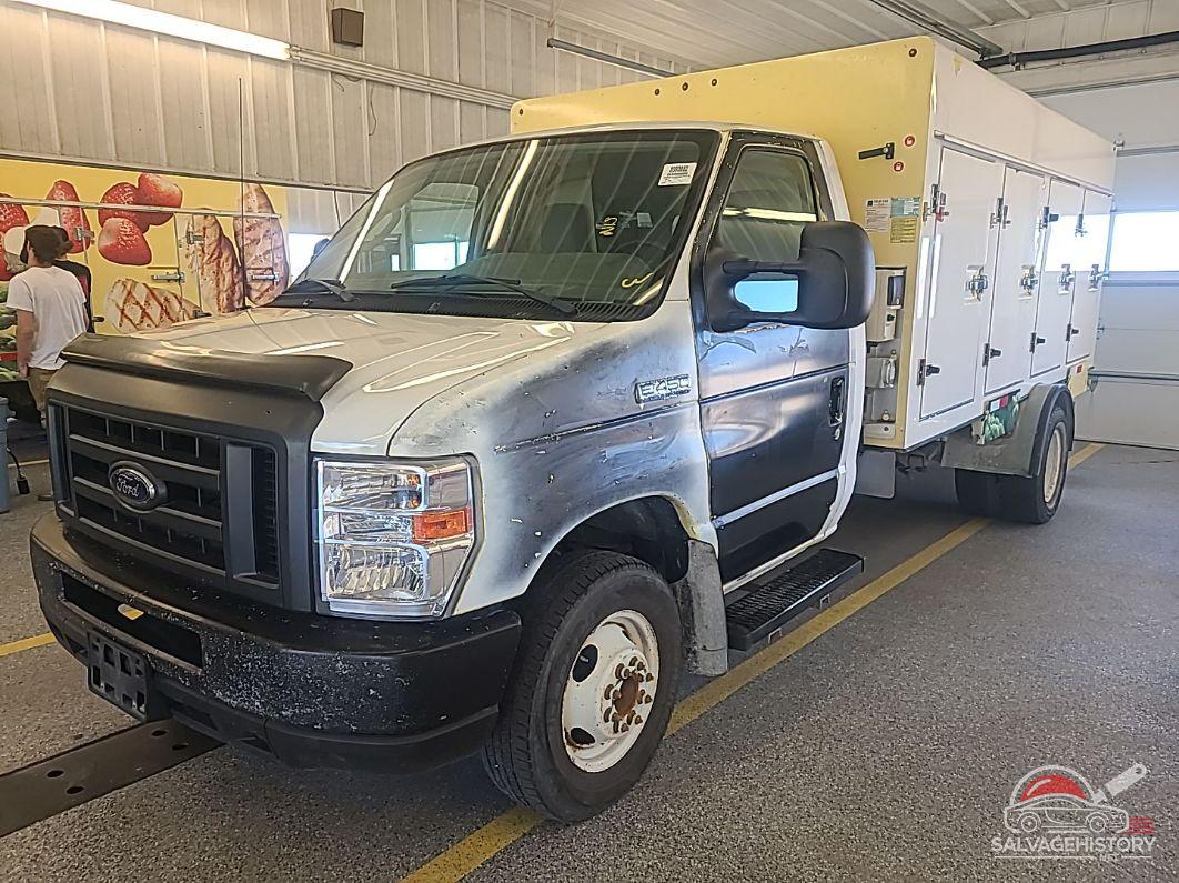 1FDXE4FS2HDC72212 2017 FORD E-450 CUTAWAY photo no. 18