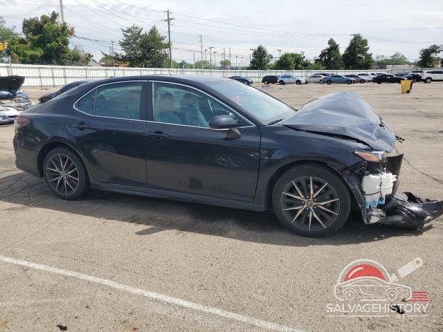 4T1G11AK5NU054701 2022 TOYOTA CAMRY photo no. 4