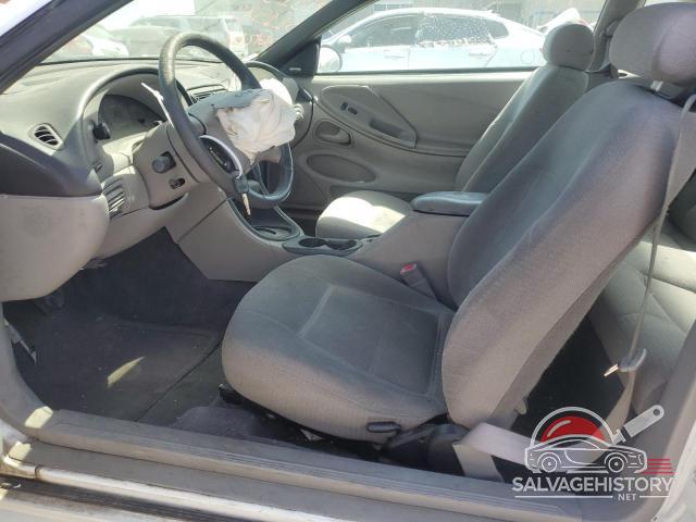 1FAFP4046YF311589 2000 FORD ALL Models photo no. 7